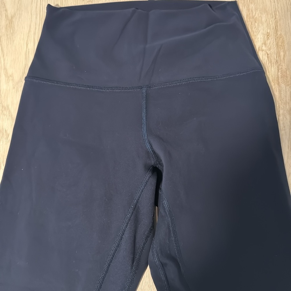 LULULEMON 🍋 ALIGN HIGH RISE CROP4 - Picture 4 of 7